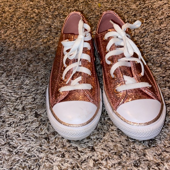 Kids Converse low top color pink. - Picture 3 of 7